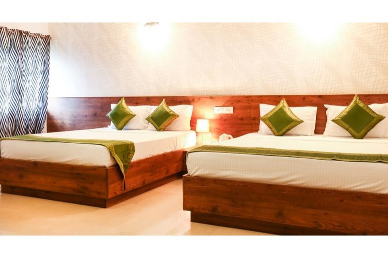 Treebo Pappilon Palace - Pvs Circle Mangalore Exterior photo
